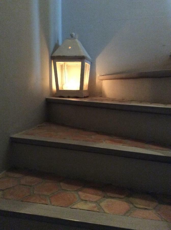 Bed and Breakfast Le Mas Amore Ґассен Екстер'єр фото